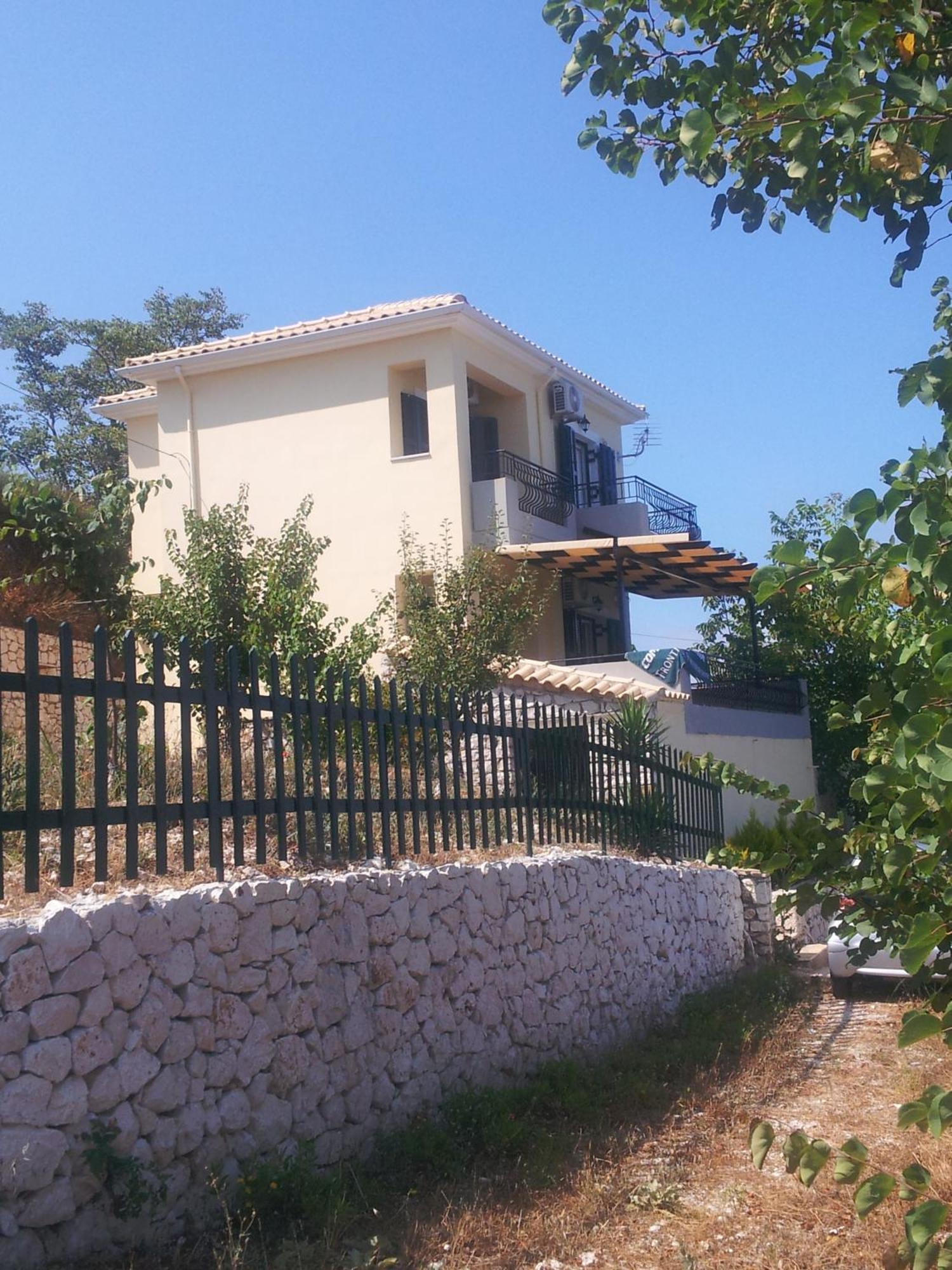 Natura Villas Drymon Habitación foto