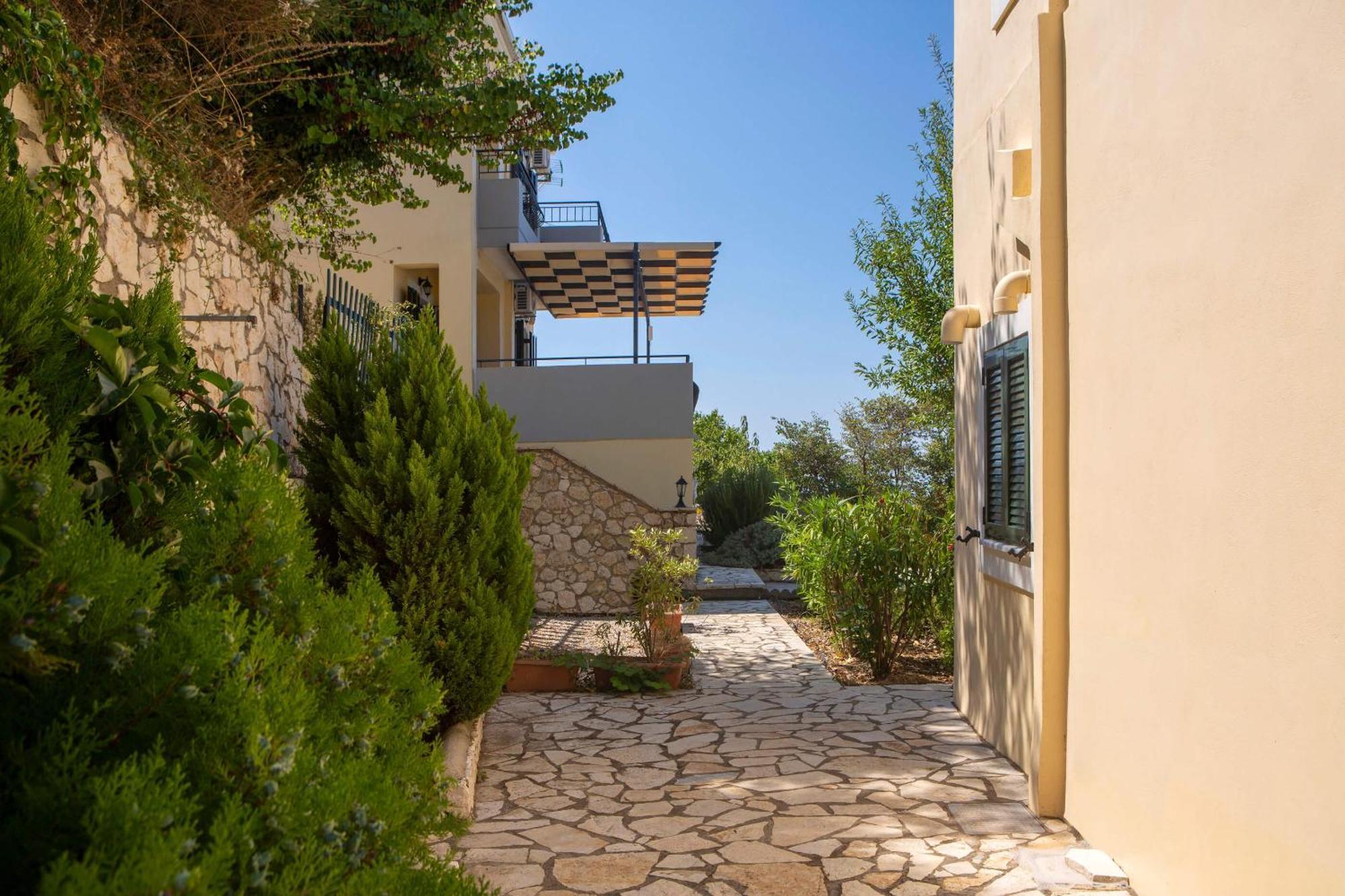 Natura Villas Drymon Exterior foto